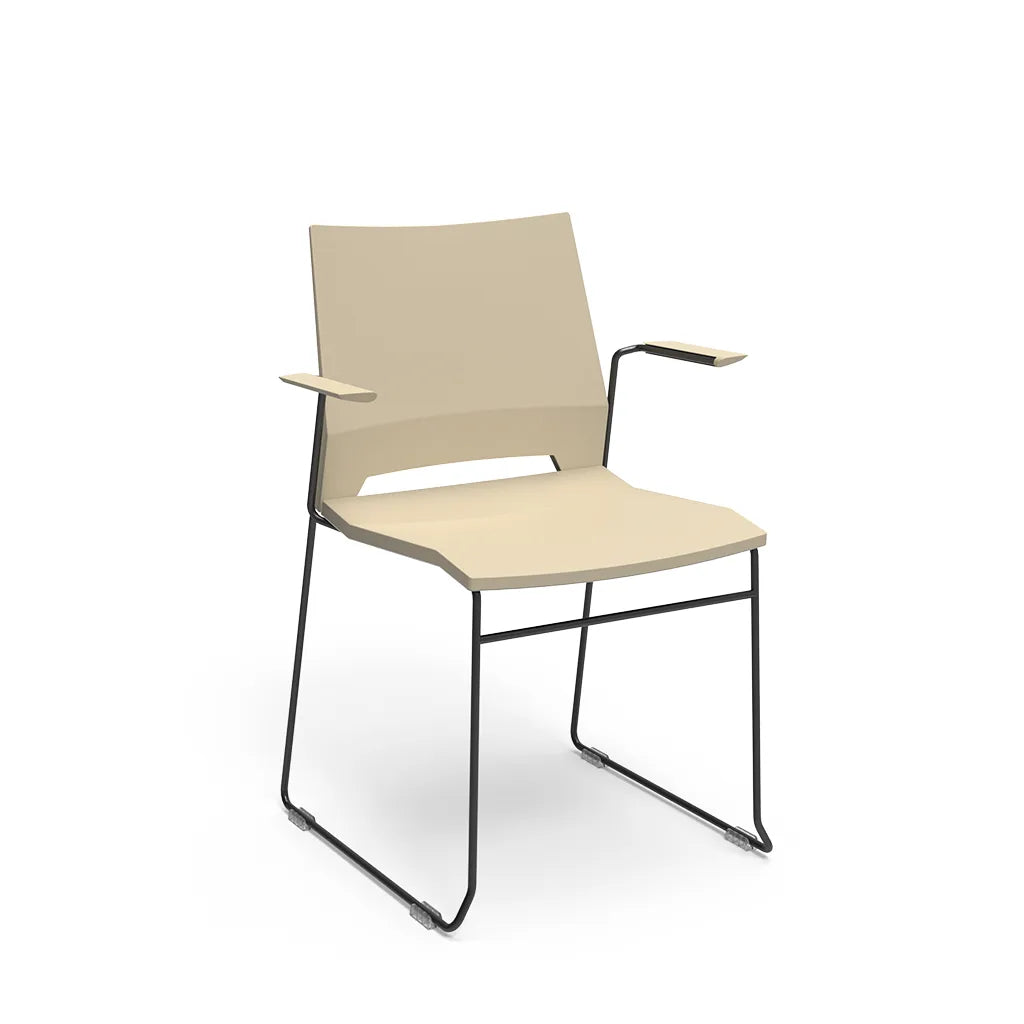 MYNEEED Miss Plastic Stapelstuhl – Robuster Konferenzstuhl aus 100% Polypropylen