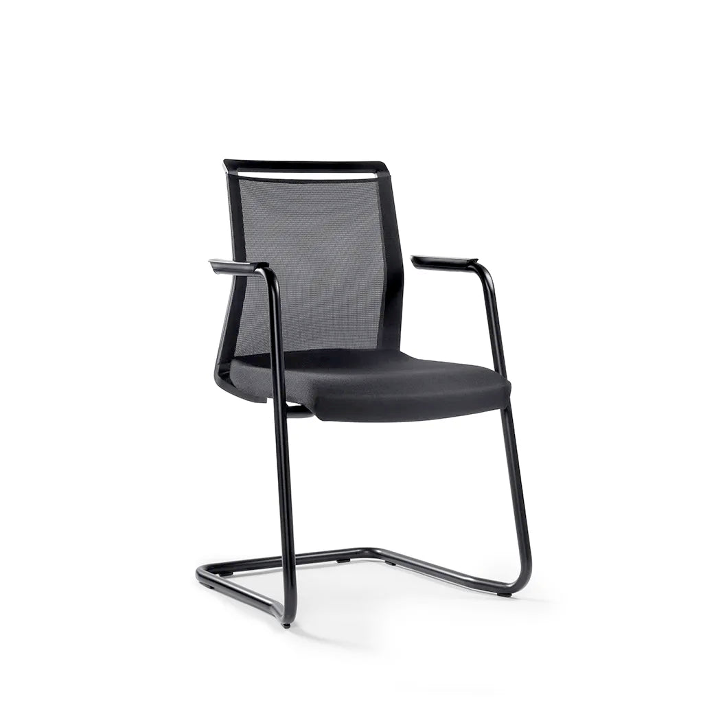 MYNEEED Urus Slitta Besucherstuhl – Modernes Design mit Kufengestell