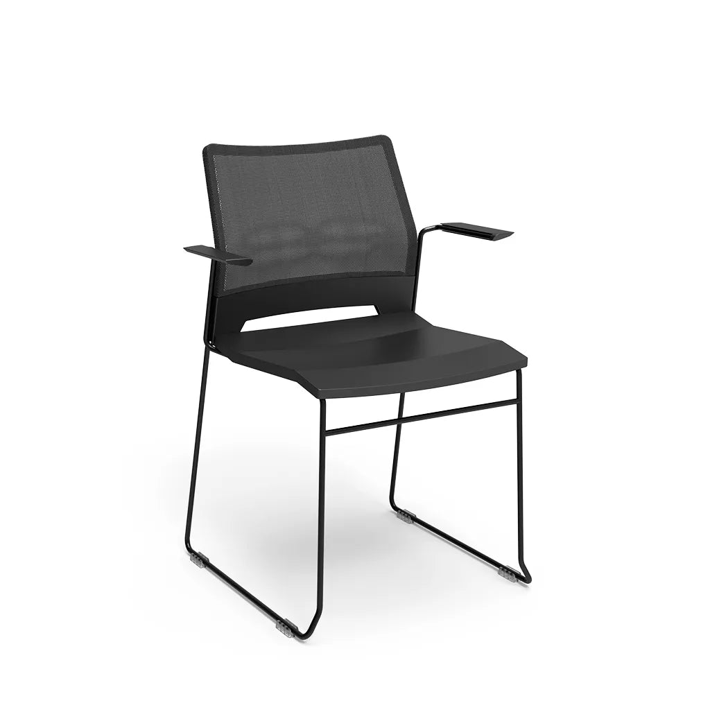 MYNEEED Miss Network Stapelstuhl – Atmungsaktive Netz-Rückenlehne für Konferenzräume